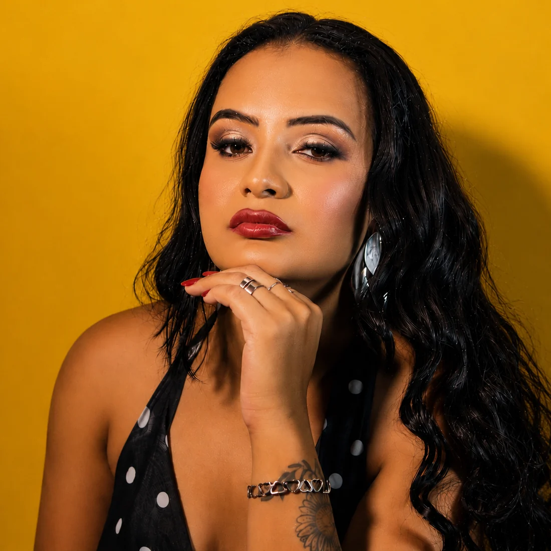 Bya Santana, cantora de arrocha, em ensaio fotográfico